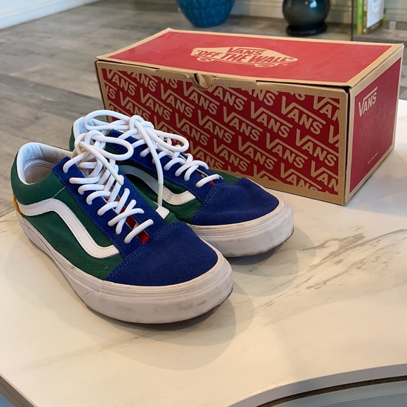 Old Skool Vans - Picture 2 of 3